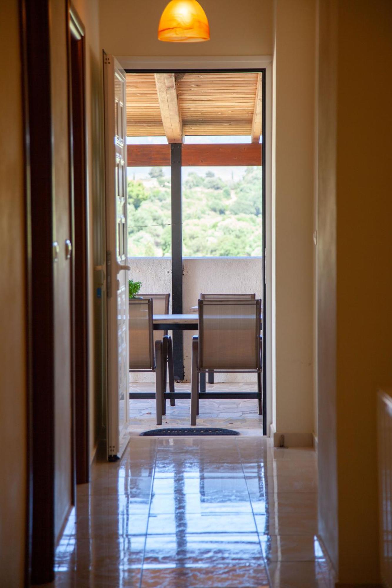 Casa Di Rene Villa Metaxata Exterior photo